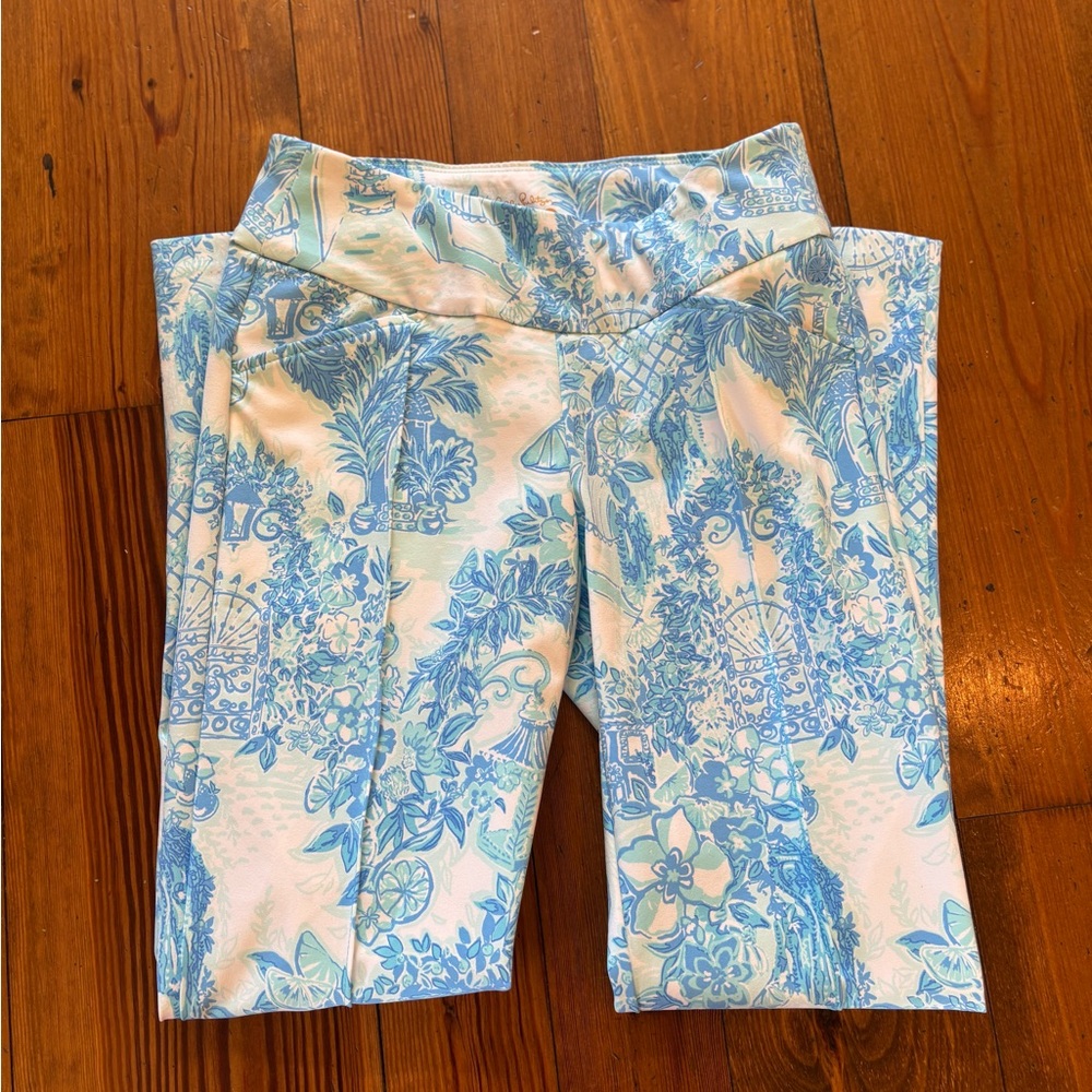 NWOT Lilly Pulitzer Luxletic Size 0